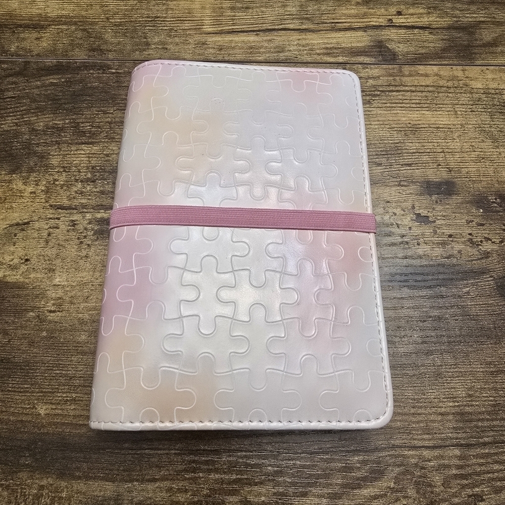 Pastel Puzzle Pattern budget and calendar planner write your own dates